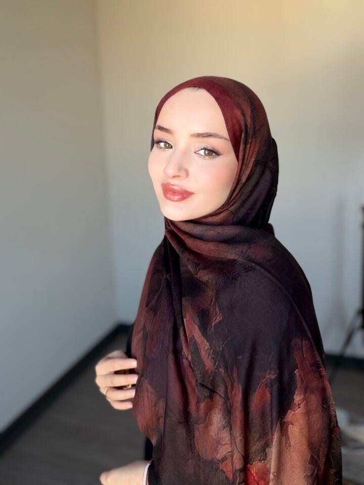 Sareva Siyah Bordo Desenli Rami Şal