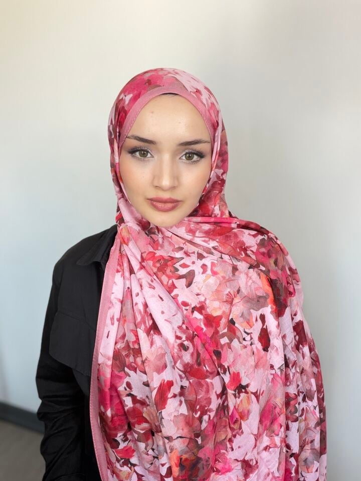 Sareva Pembe Kırmızı Desenli Rami Şal