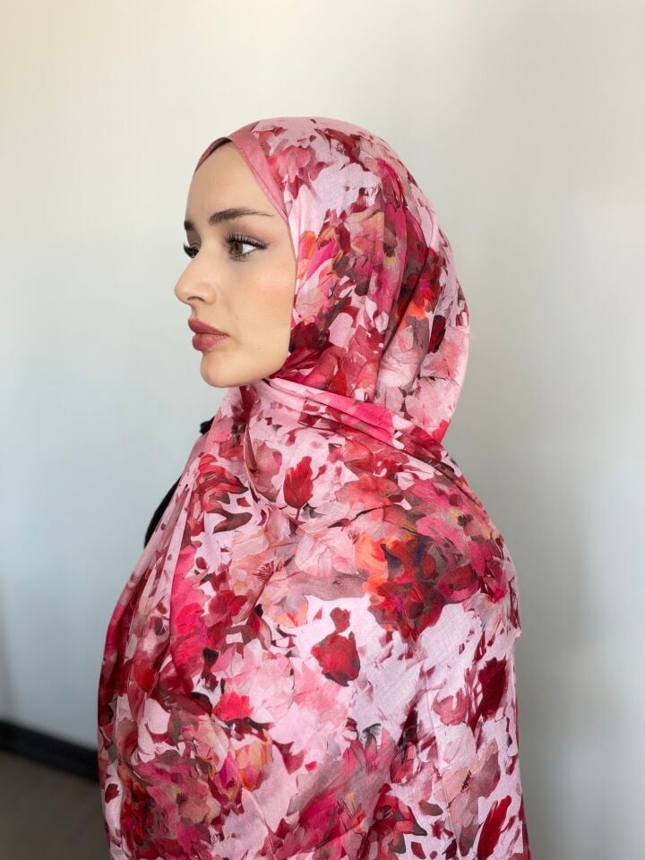 Sareva Pembe Kırmızı Desenli Rami Şal