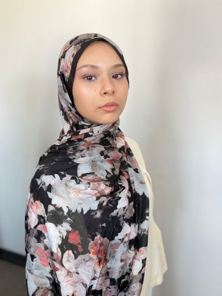 Sareva Siyah Pembe Gri Desenli Rami Şal