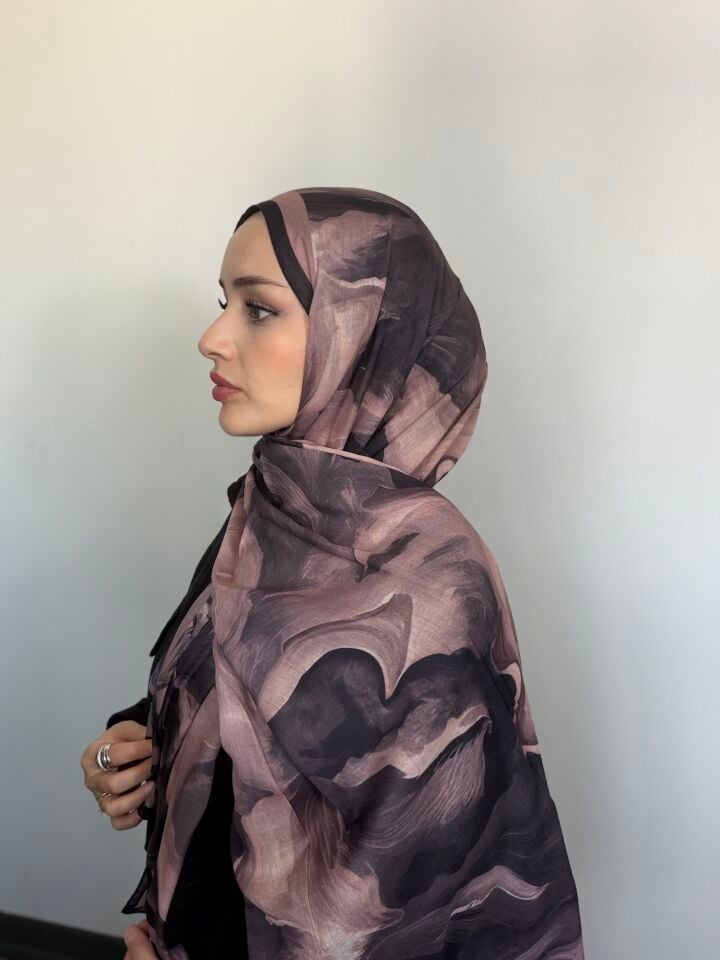 Sareva Gül Kurusu Siyah Desenli Pure Şal