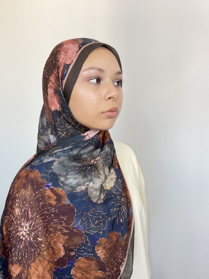 Sareva Lacivert Bronz Desenli Bambu Şal