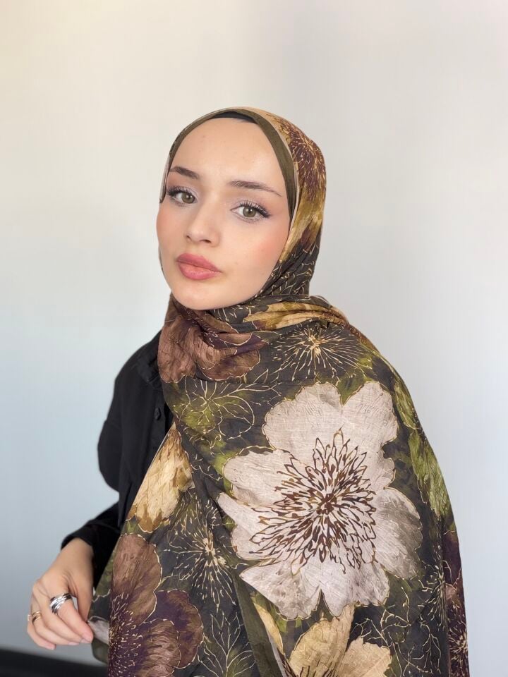 Sareva Haki Kahve Desenli Bambu Şal