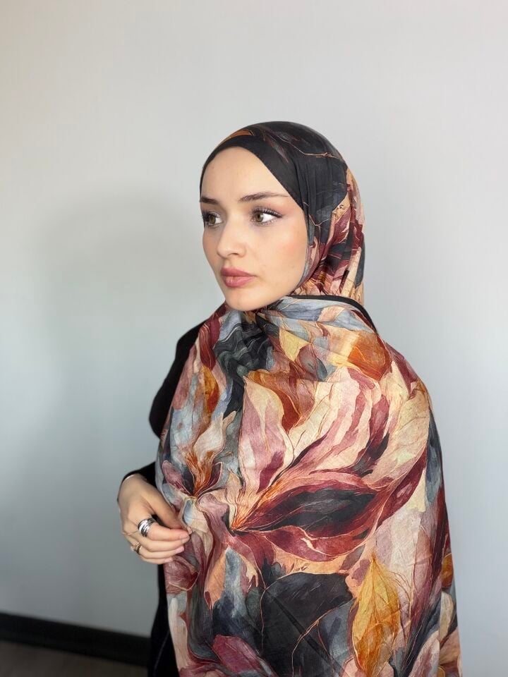 Sareva Siyah Bordo Karamel Desenli Bambu Şal