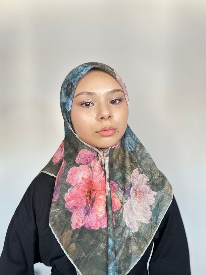 Sareva Haki Pembe Çiçek Desenli Bambu Eşarp