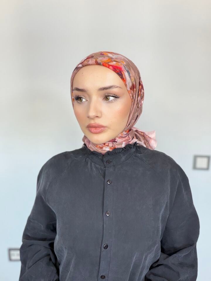 Sareva Pudra Turuncu Desenli Bambu Eşarp