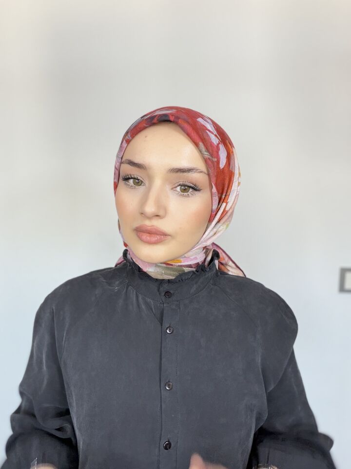Sareva Kırmızı Pudra Çiçek Desenli Pamuk Eşarp