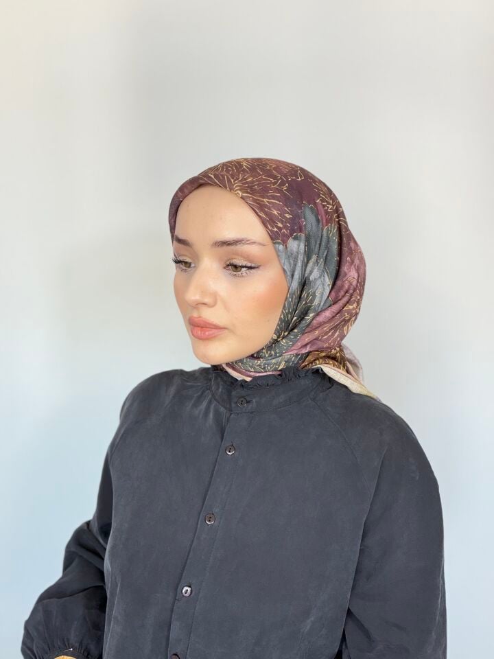 Sareva Mürdüm Füme Çizim Çiçek Desenli Pamuk Eşarp