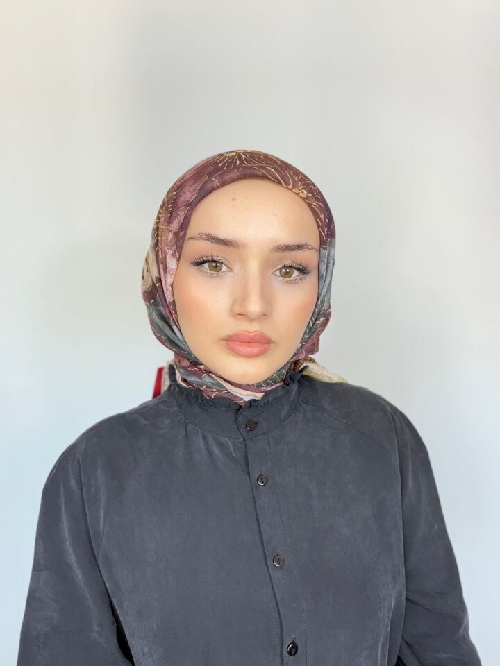 Sareva Mürdüm Füme Çizim Çiçek Desenli Pamuk Eşarp