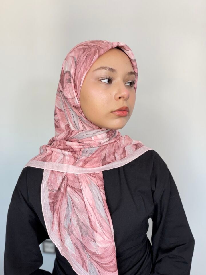 Sareva Pembe Gri Soyut Yaprak Desenli Bambu Eşarp